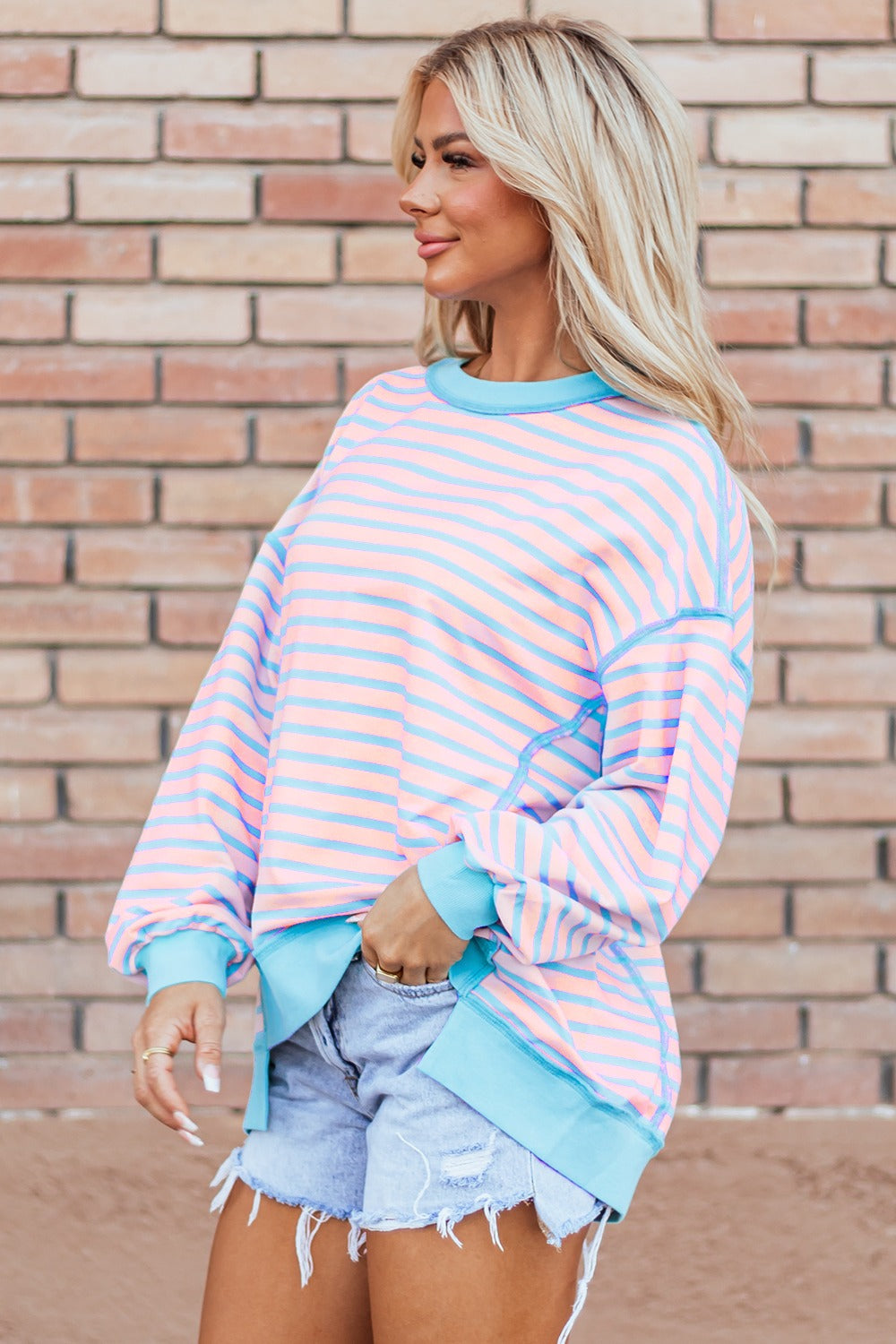 High-Low Striped Long Sleeve Sweatshirt