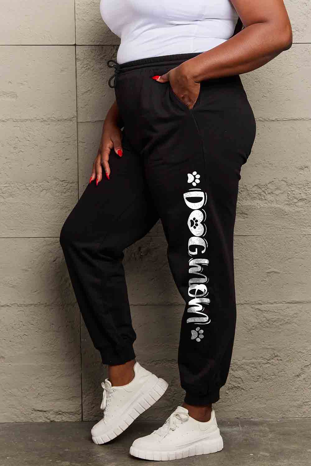 Simply Love Simply Love Full Size Drawstring DOG MAMA Graphic Long Sweatpants