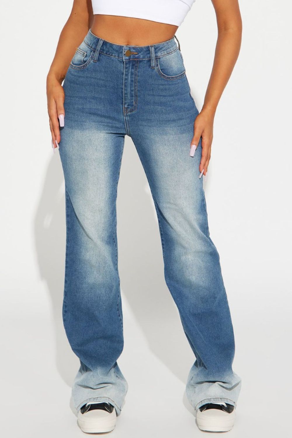 Pocketed Buttoned Straight Jeans