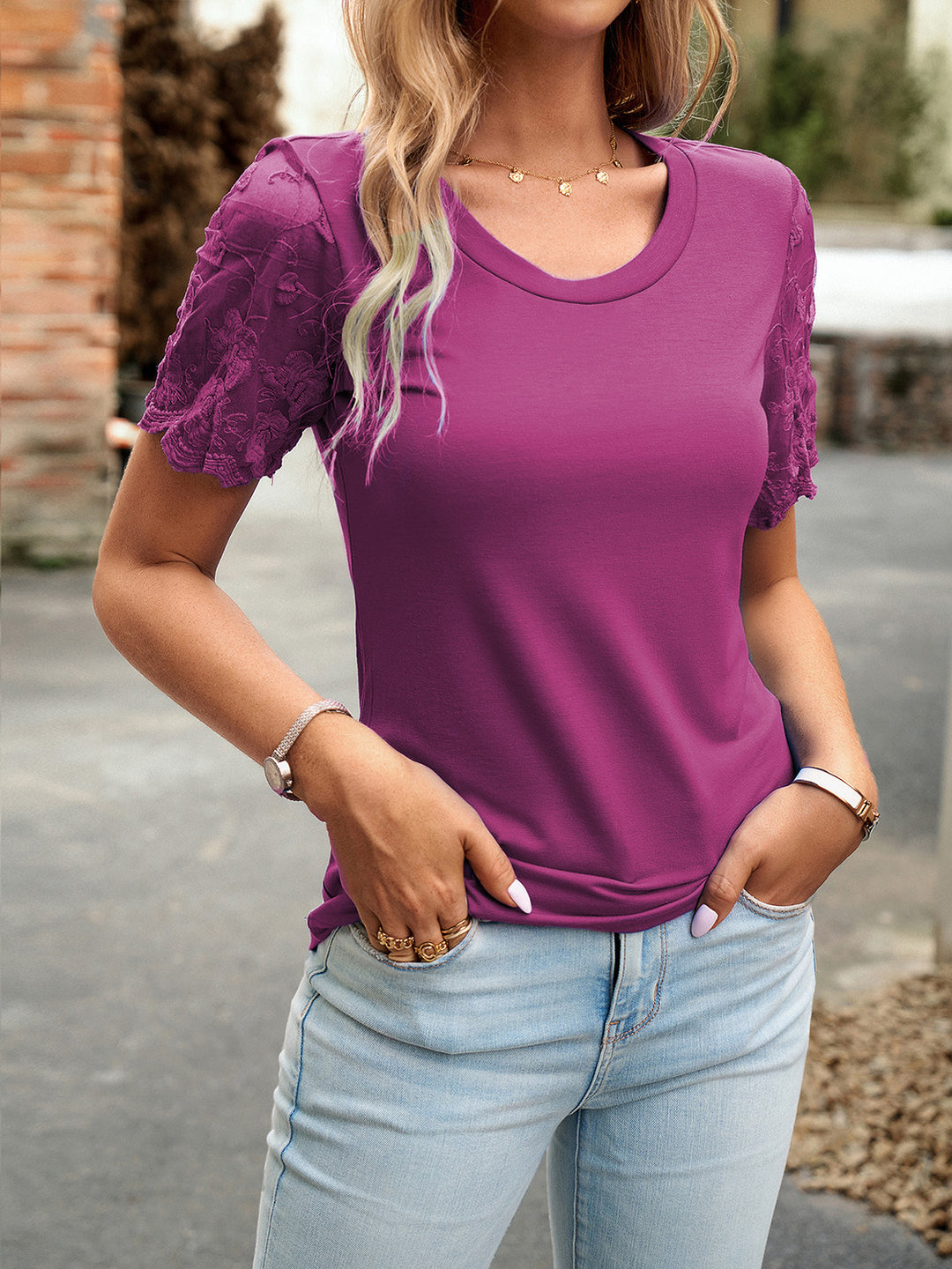 Lace Detail Round Neck Short Sleeve T-Shirt